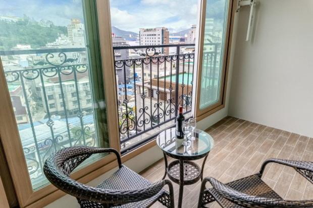 Edenstay Кодже Екстериор снимка